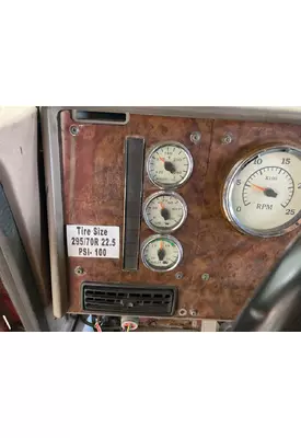 International 9200 Dash Assembly