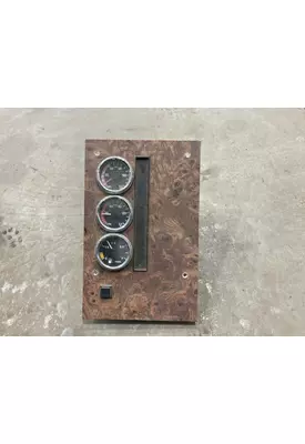 International 9200 Dash Assembly