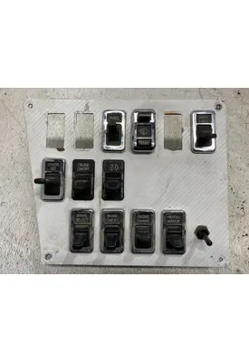 International 9200 Dash Panel