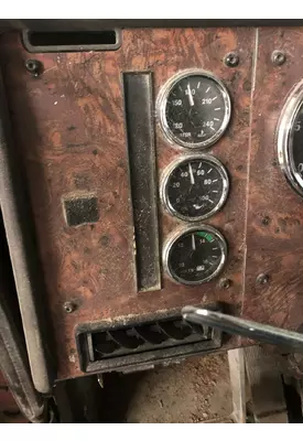 International 9200 Dash Panel