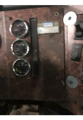 International 9200 Dash Panel