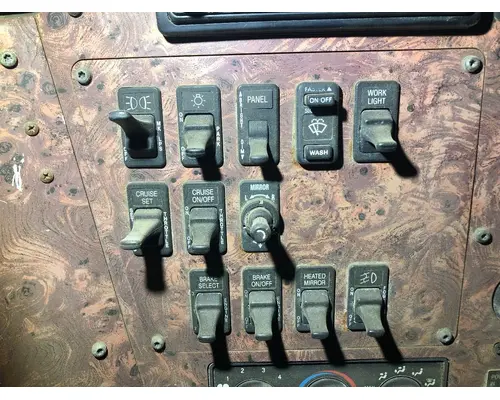 International 9200 Dash Panel
