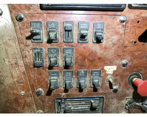 International 9200 Dash Panel