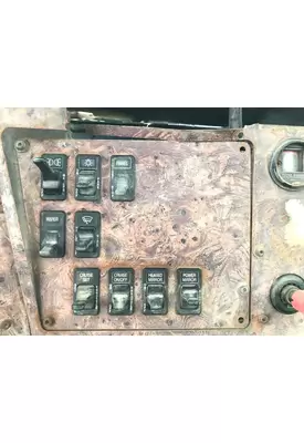 International 9200 Dash Panel