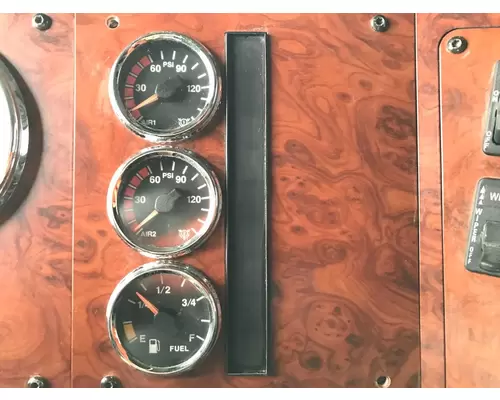 International 9200 Dash Panel