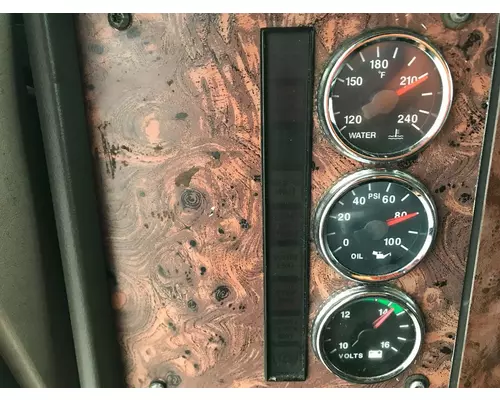 International 9200 Dash Panel