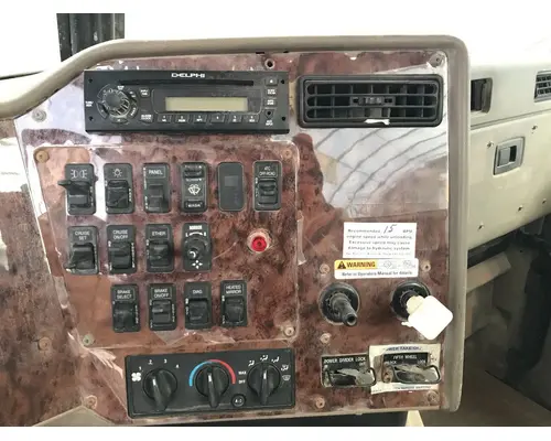 Dash Panel International 9200 Vander Haags Inc Cb