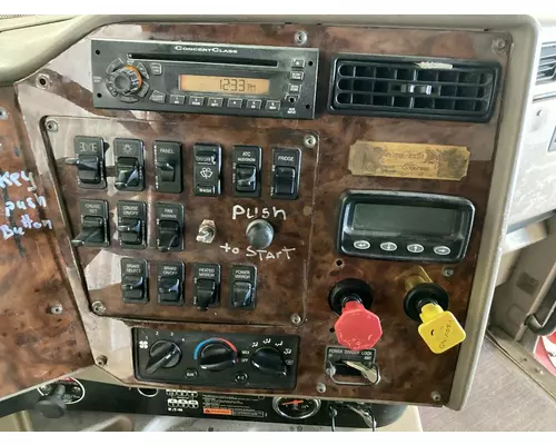 International 9200 Dash Panel