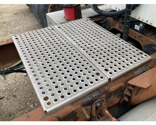 International 9200 Deckplate