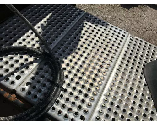 International 9200 Deckplate