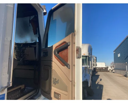 International 9200 Door Assembly, Front