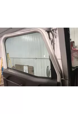 International 9200 Door Glass, Front