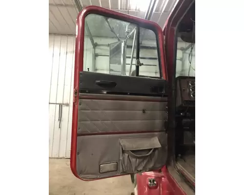 International 9200 Door Glass, Front