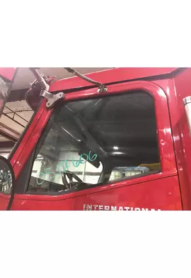 International 9200 Door Glass, Front