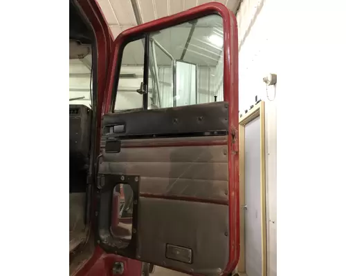 International 9200 Door Interior Panel