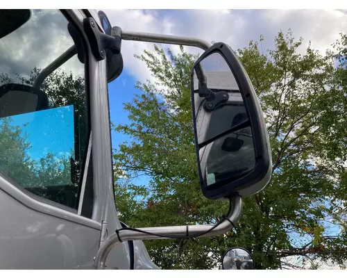 International 9200 Door Mirror