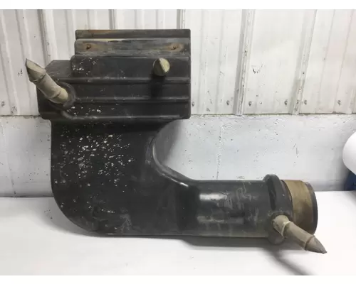International 9200 Engine Misc. Parts