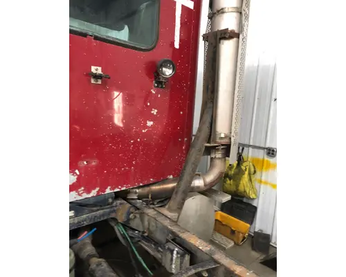 International 9200 Exhaust Assembly