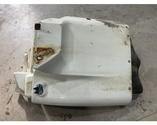 International 9200 Fender