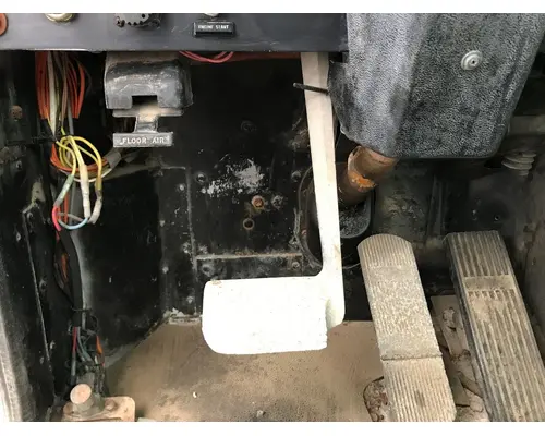 International 9200 Foot Control Pedal (all floor pedals)