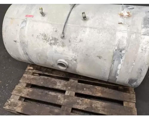 International 9200 Fuel Tank