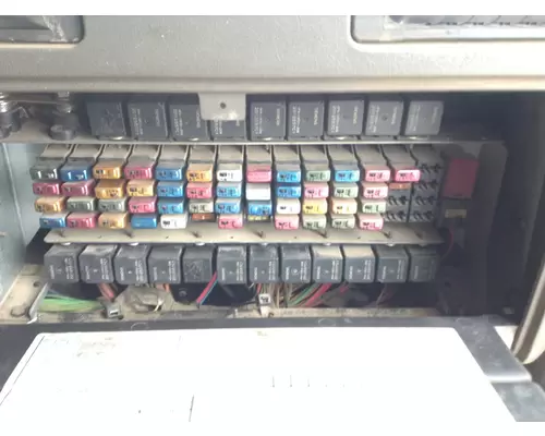 International 9200 Fuse Box