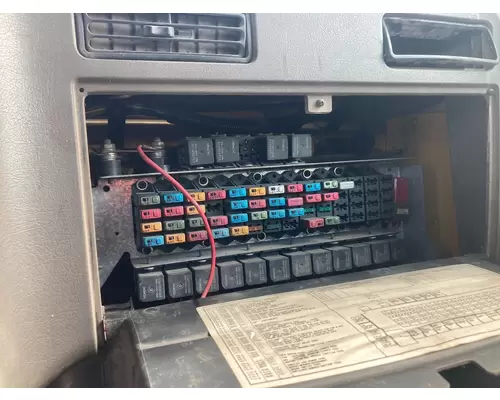 International 9200 Fuse Box