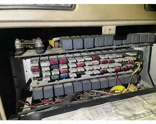 International 9200 Fuse Box