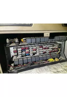 International 9200 Fuse Box