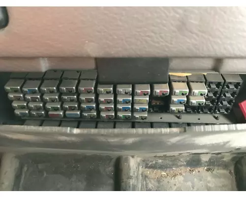 International 9200 Fuse Box