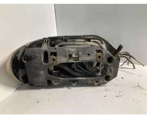 International 9200 Headlamp Assembly