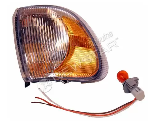 International 9200 Headlamp Assembly