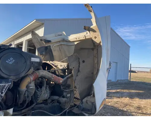 International 9200 Hood