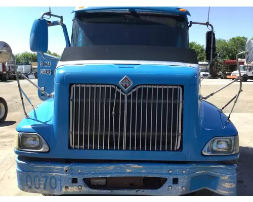 International 9200 Hood