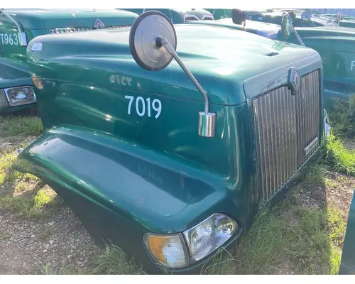 International 9200 Hood