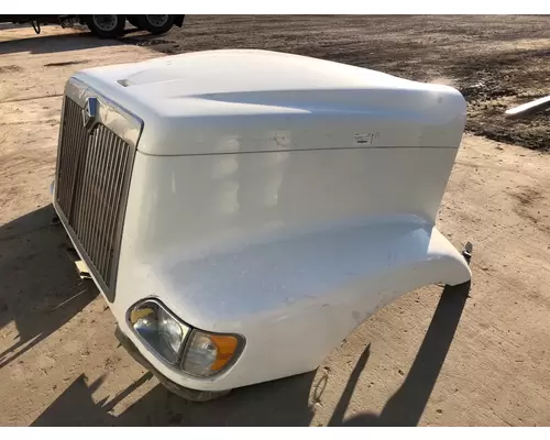 International 9200 Hood