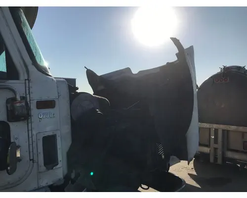 International 9200 Hood