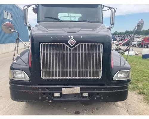 International 9200 Hood