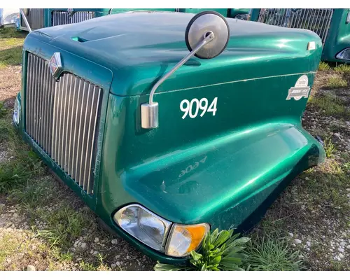 International 9200 Hood