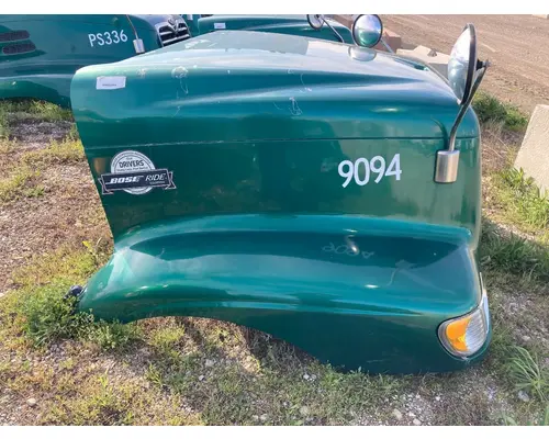 International 9200 Hood