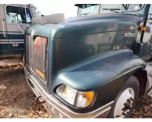 International 9200 Hood