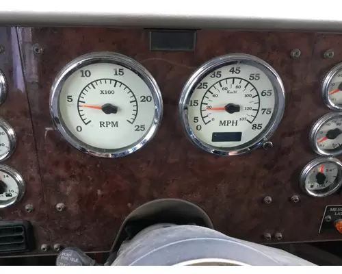 International 9200 Instrument Cluster