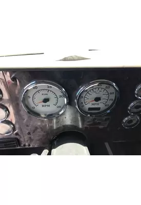 International 9200 Instrument Cluster