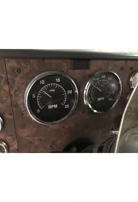 International 9200 Instrument Cluster