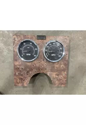 International 9200 Instrument Cluster