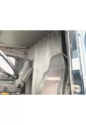 International 9200 Interior Curtains