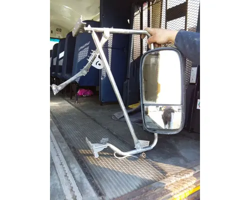 International 9200 Mirror (Interior)