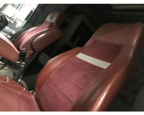 International 9200 Seat (Air Ride Seat)