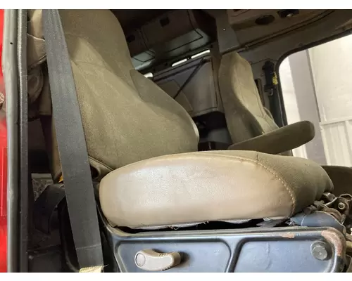 International 9200 Seat (Air Ride Seat)