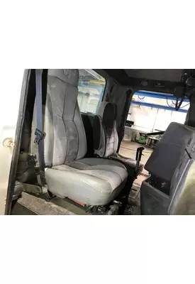 International 9200 Seat (Mech Suspension Seat)